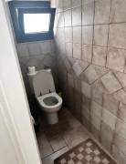 KONUM !!!!! ESK -Girne merkeze kolay ulaşımda 4 yatak odalı özel havuzlu 4 banyo tuvaletli güzel gen