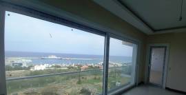 Kyrenia, center. Luxury 3+1 apartment.