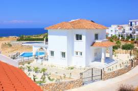 A beautiful villa by the sea in Esentepe, Girne.